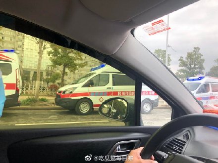 网曝韩红基金会援鄂救护车已抵达武汉雷神山医院